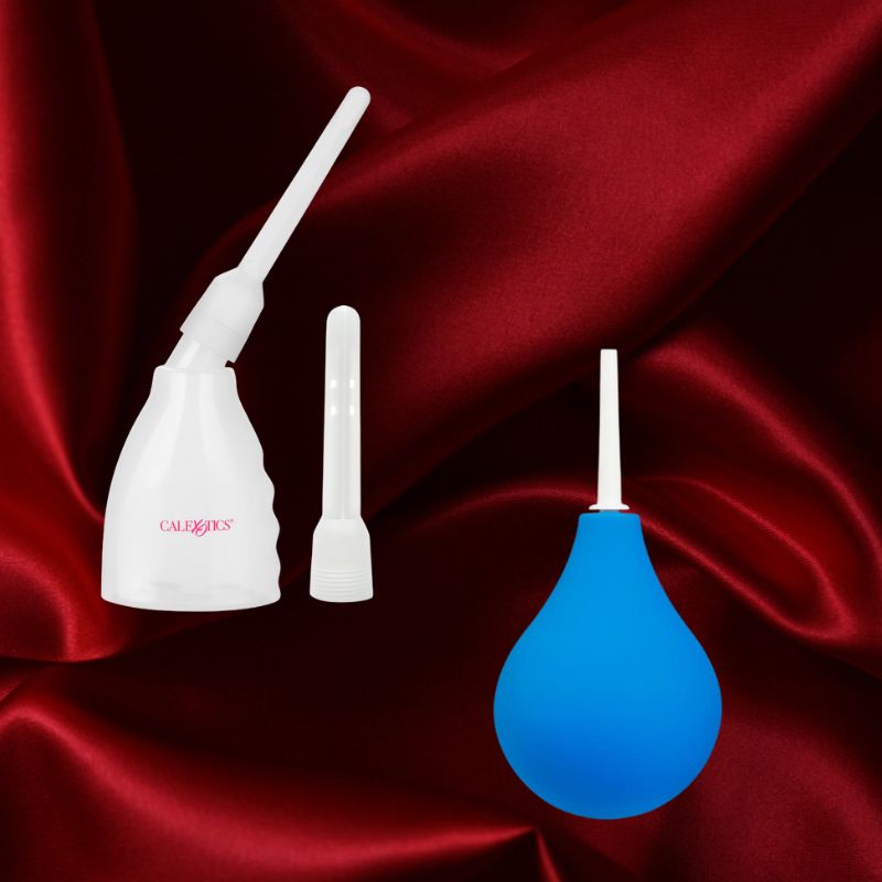 Hygienické pomůcky – čističe, sprchy a přípravky pro bezpečné a zdravé používání erotických hraček.