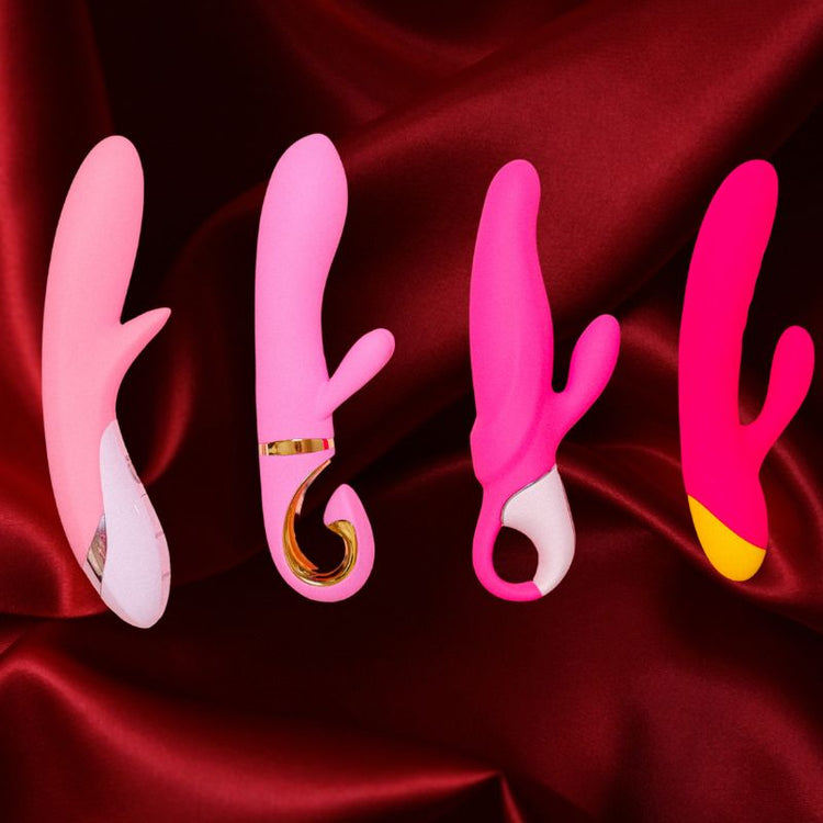 Když se spojí přesná stimulace klitorisu s hlubokou vnitřní rozkoší, vzniká zážitek, který nemá konkurenci. Prémiové rabbit vibrátory přinášejí současně dvě vlny slasti – synchronizované, intenzivní a navržené pro vaše maximální uspokojení.