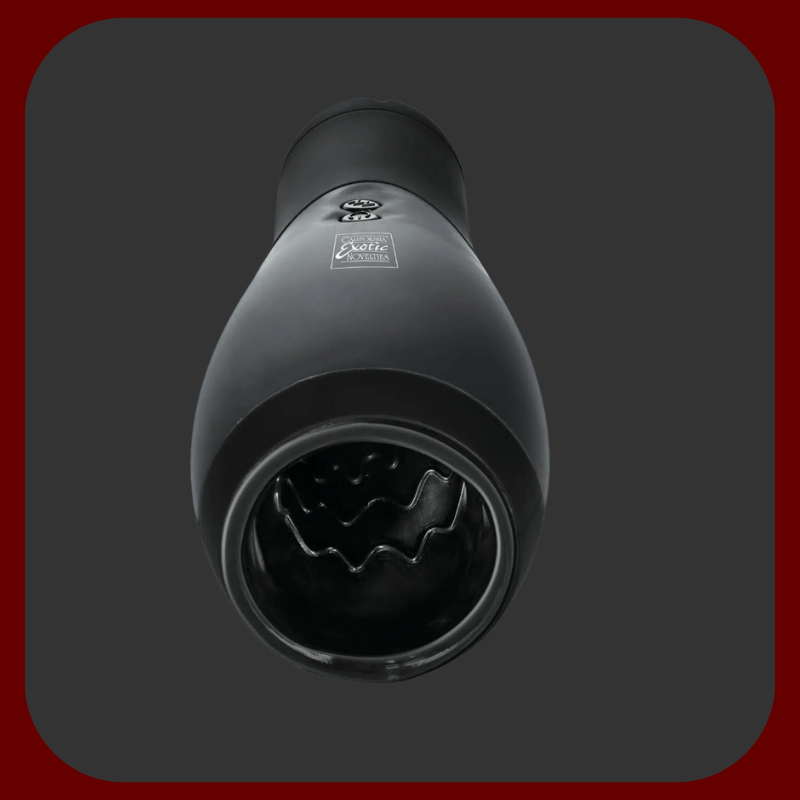 APOLLO Power Stroker – černý automatický masturbátor pro muže, 30 vibračních funkcí, měkký TPR materiál, realistický pocit.
