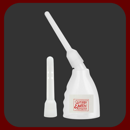 Intimní sprcha pro anální i vaginální klystýr s objemem 200 ml, ideální pro důkladnou hygienu před intimními chvílemi.