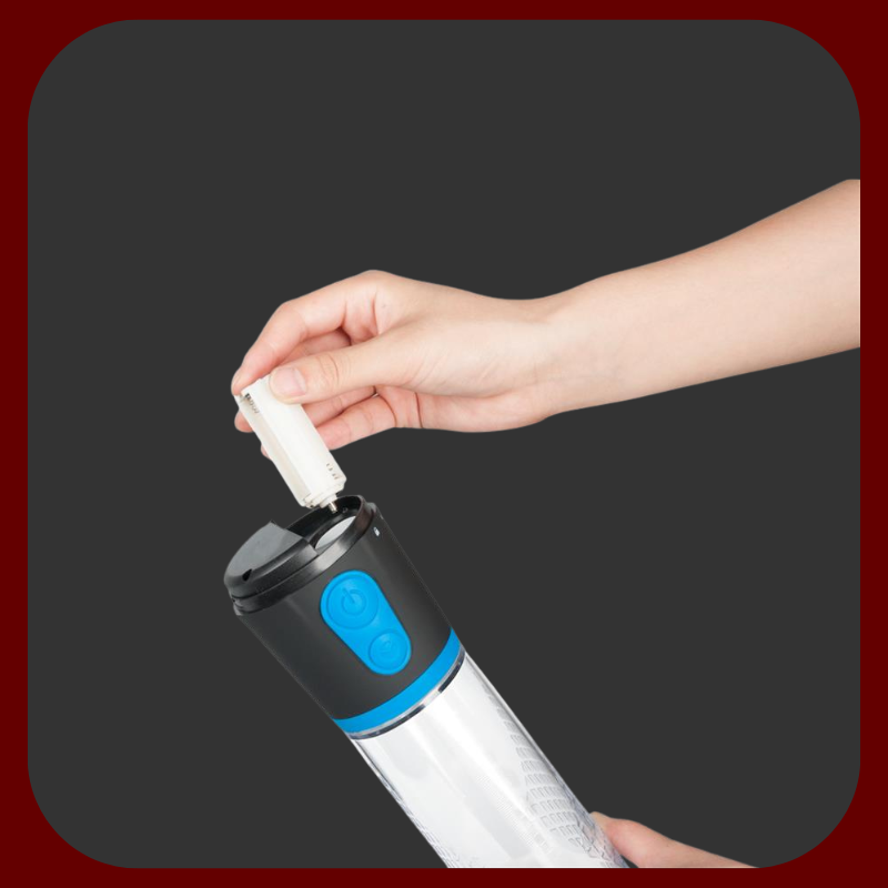 Automatická priehľadná penis pumpa PSX01 s modrým silikónovým krúžkom a ovládacími tlačidlami, dĺžka 29 cm, priemer 6 cm.