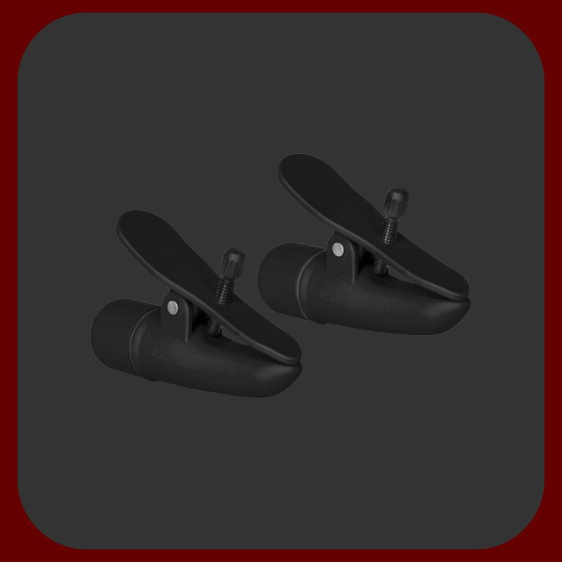 Černé COLT vibrační svorky na bradavky s nastavitelným utažením šrouby a silnými vibracemi pro intenzivní a smyslnou stimulaci.