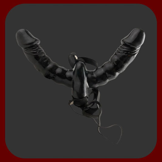 Dvojitý černý vibrační strap-on Duo Pleasure s dvěma samostatnými ovladači a ergonomickým designem pro lesbické páry.