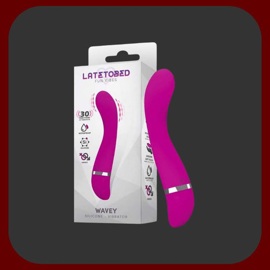 Silikonový vibrátor Velvet Pulse v elegantní fialové barvě, sametově hebký, s flexibilním tvarem, 30 vibračními režimy a plnou voděodolností pro intenzivní a pohodlnou stimulaci