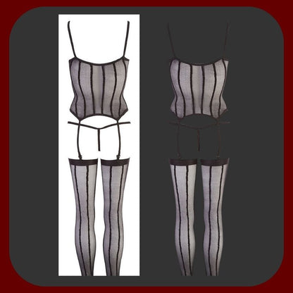 Smyslná černá erotická sada Desire Queen – tanga, podvazky s protiskluzovou silikonovou úpravou a korzet, univerzální velikost S–L.
