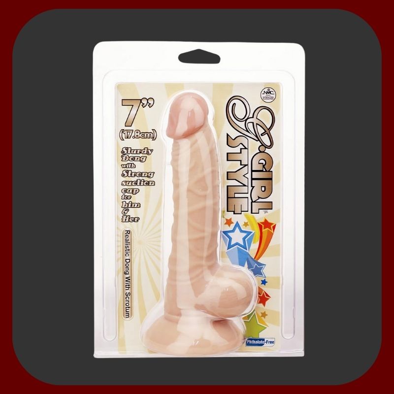 Ultra realistické dildo G-Girl 17 × 3,5 cm v tělové barvě s pevnou přísavkou a zakřivením pro stimulaci bodu G – EROSIANA