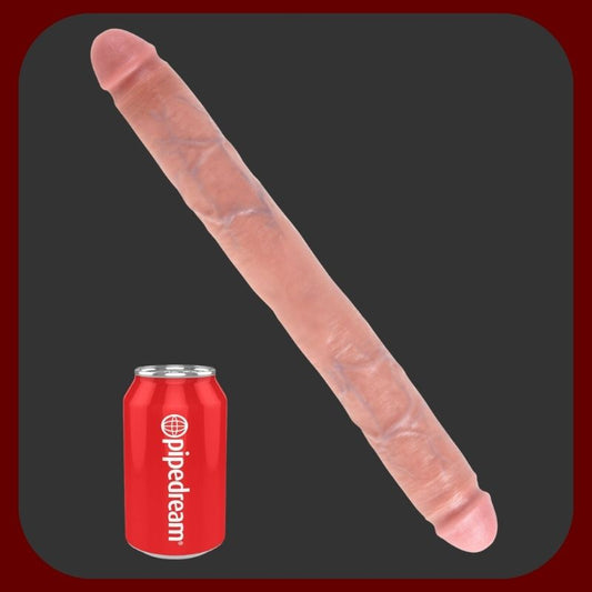 KING COCK 16 – dvojité realistické tělové dildo 44 × 5 cm, měkké a flexibilní, vhodné pro lesbické páry a fistingové praktiky.