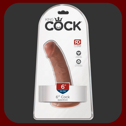 KING COCK 8 ultra realistické dildo o velikosti 16 × 4,5 cm s přirozeným vzhledem, texturou žilek a ideálním zakřivením pro stimulaci bodu G. Vyrobeno v USA z vysoce kvalitní vinylové gumy, kompatibilní s postroji.