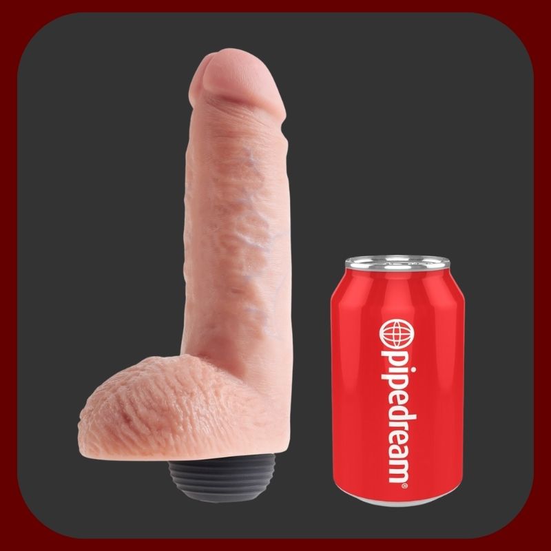 KING COCK 8 – ultra realistické ejakulační dildo 20 × 5 cm s pumpou pro simulaci ejakulace, tělové barvy, vyrobené v USA.