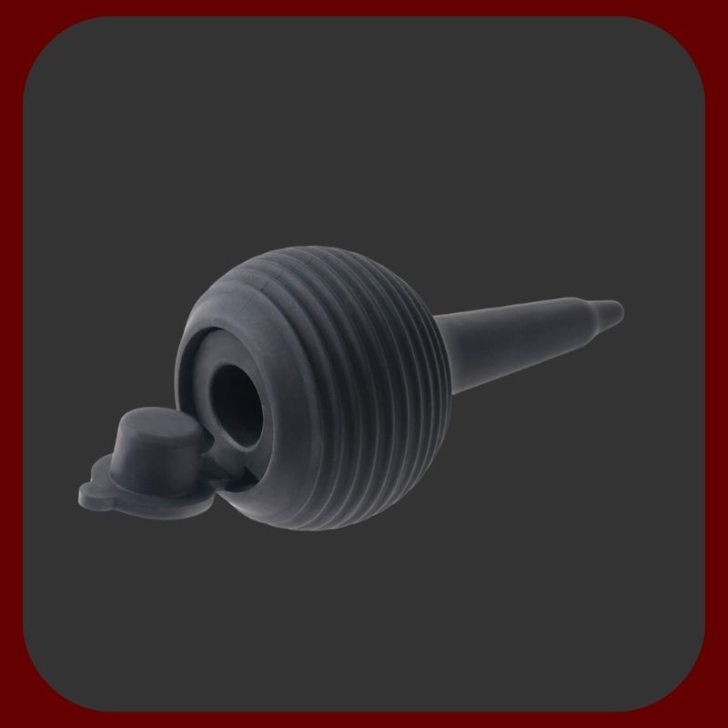 KING COCK – ultra realistické ejakulační dildo s pumpou pro simulaci ejakulace, tělové barvy, vyrobené v USA.