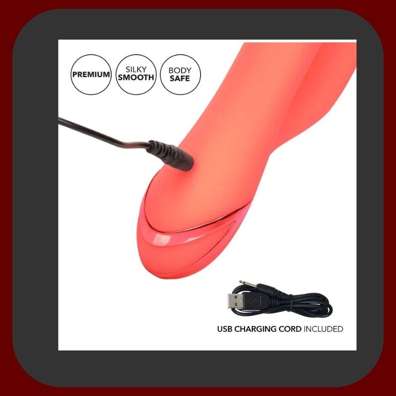 Oranžový králičí vibrátor s žebrovanou tyčí, zakřivenou špičkou a výčnělkem na klitoris, vyrobený z jemného silikonu, voděodolný, USB dobíjení.