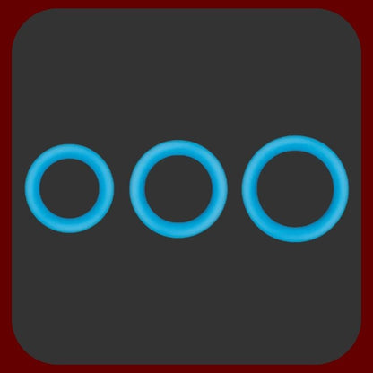 Modrý silikonový kroužek na penis s průměrem 5,5 cm, vysoce pružný a hypoalergenní pro lepší erekci a delší výdrž.