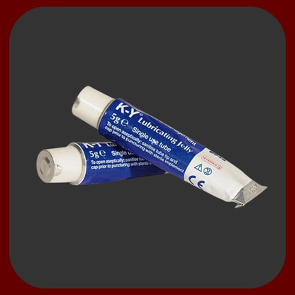 K-Y Jelly sterilní lubrikační gel 82 ml od Johnson &amp; Johnson, lubrikant na vodní bázi pro citlivou pokožku, bez parfemace, vhodný pro intimní a gynekologické použití.