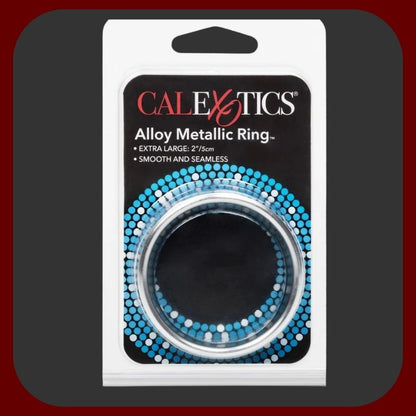 Hladký kovový erekční kroužek ve velikostech M, L a XL s elegantním designem pro pevnější erekci a stylový vzhled.