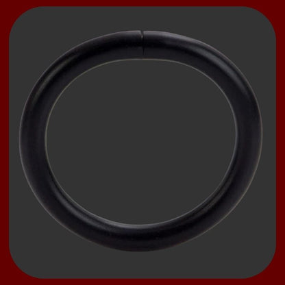 Černý silikonový nastavitelný napínací kroužek na penis s bezpečným zámkem pro pevnou a dlouhotrvající erekci