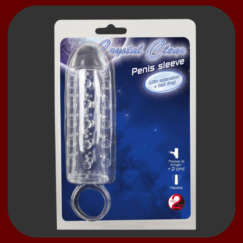 Návlek na penis z pružného silikonu s kroužkem na varlata a stimulačními výstupky. Průhledný design, zvětšení délky o 2 cm.