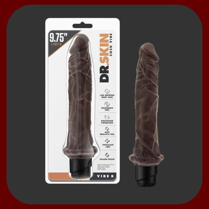 Ultra realistický vibrátor PAN-SKIN s Natural Skin Effect v hnědé barvě, délka 25 cm, s výrazným žilkováním.