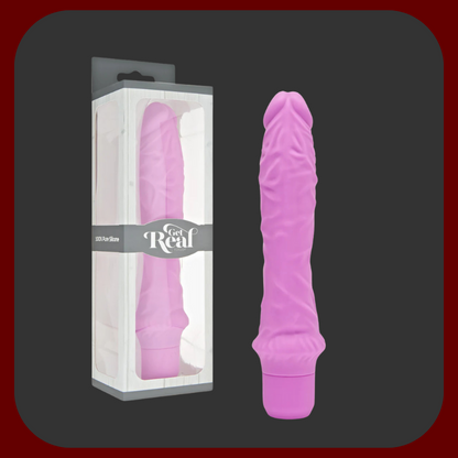 Realistický vibrátor v růžové barvě, vyrobený z voděodolného silikonu. Nabízí 7 vibračních režimů, realistický žalud a ergonomický tvar pro stimulaci bodu G a anální potěšení.