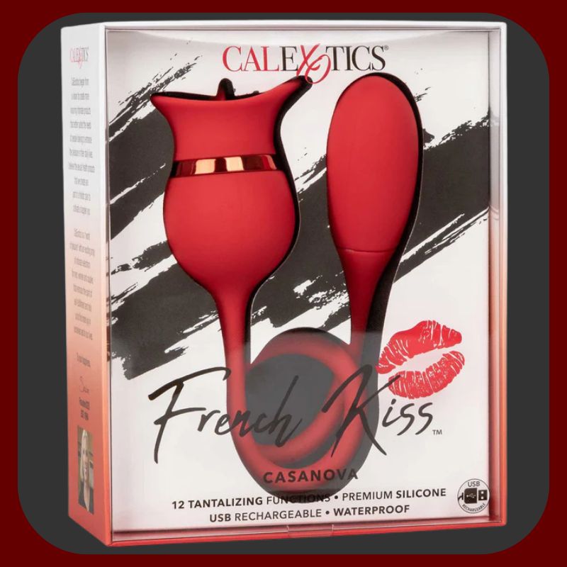 French Kiss Xtreme – oranžový stimulátor s vibrační kuličkou, silikonovými štětinkami a 12 režimy pro dvojitou rozkoš – EROSIANA.