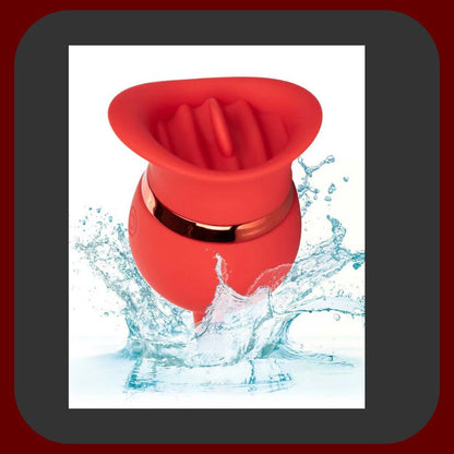 French Kiss Xtreme – oranžový stimulátor s vibrační kuličkou, silikonovými štětinkami a 12 režimy pro dvojitou rozkoš – EROSIANA.