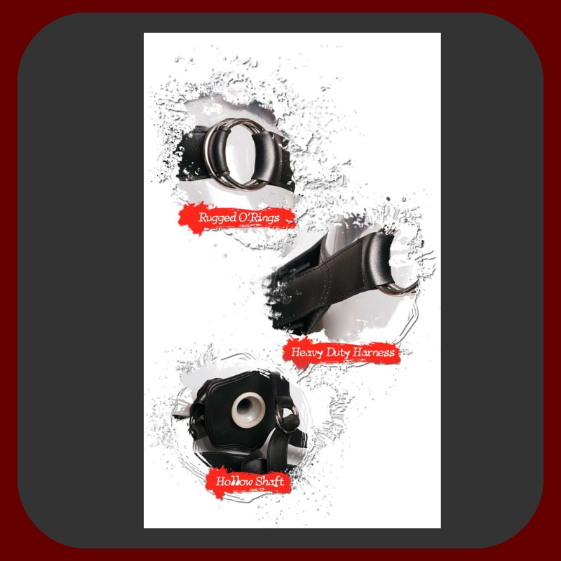 Masivní strap-on dildo s realistickým tvarem a nastavitelným postrojem pro maximální komfort při používání.