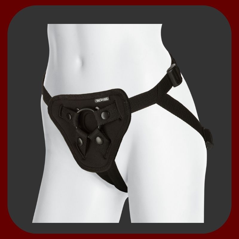 Černý postroj Strap-On Vac-U-Lock Deluxe s nastavitelným páskem do 150 cm a otevřeným rozkrokem