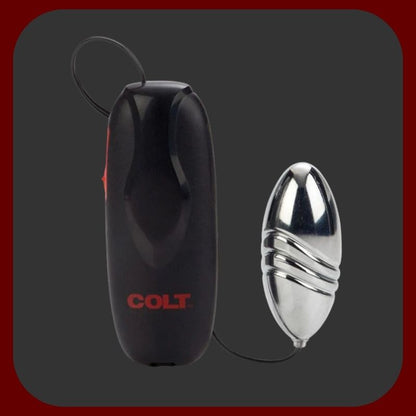 Kompaktní stříbrné vibrační vajíčko Bullet Silver s turbo vibracemi, vhodné pro klitorální i vaginální stimulaci. Délka 7,5 cm.