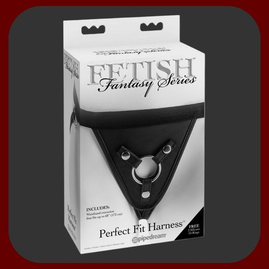 Univerzální dámský postroj s nastavitelným pásem do 170 cm a otvorem v rozkroku pro dildo nebo vibrátor 2,5–5,5 cm.