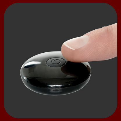 Vibrační dutý Strap-On s postrojem a varlaty pro muže, 10 různých vibračních režimů, elastický postroj a napájení přes USB.