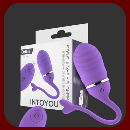 Elegantní šeříkové vibrační vajíčko s dálkovým ovládáním z hebkého silikonu. Diskrétní a výkonné, ideální pro páry, které chtějí zažít vzrušeně kdykoliv a kdekoliv.